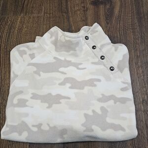 Green Tea Women's Fleece Pullover Top Snap Mock Neck Beige Camouflage Size XL